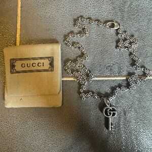 GUCCI DOUBLE G KEY NECKLACE